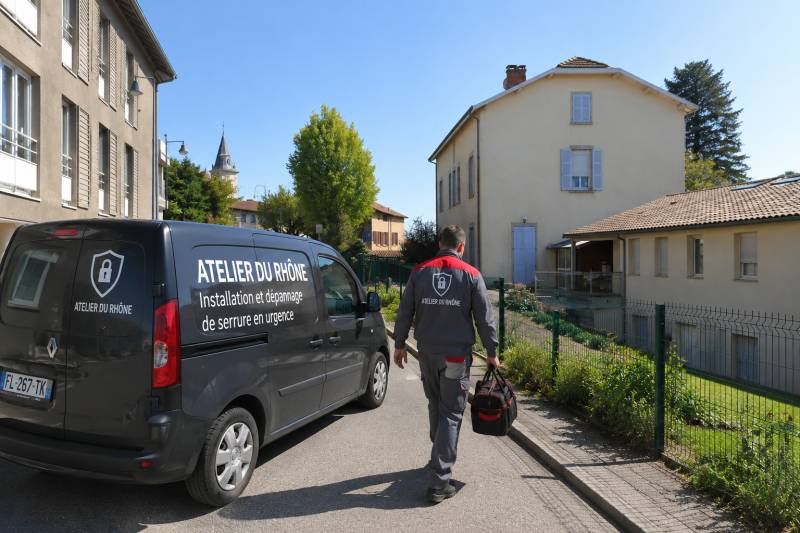 Intervention en urgence de notre serrurier à Limonest